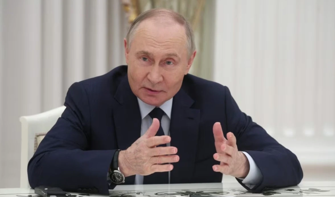 Putin expresó su preocupación al régimen israelí por las acciones bárbaras. Putin expresó su preocupación al régimen israelí por las acciones bárbaras.