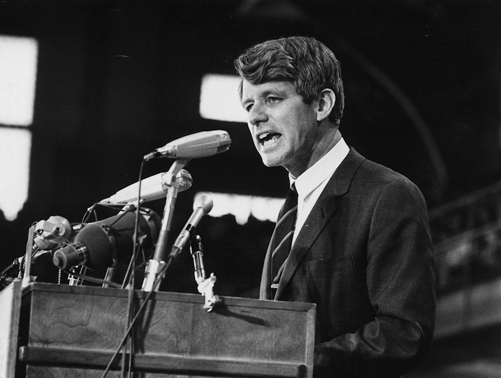 Robert F. Kennedy fue asesinado cuatro años y medio después del presidente John F. Kennedy, su hermano
