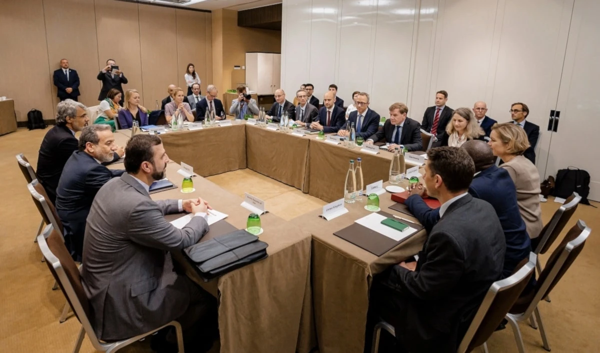 Reunión entre Irán y la troika europea este 20 de junio. Foto: AFP