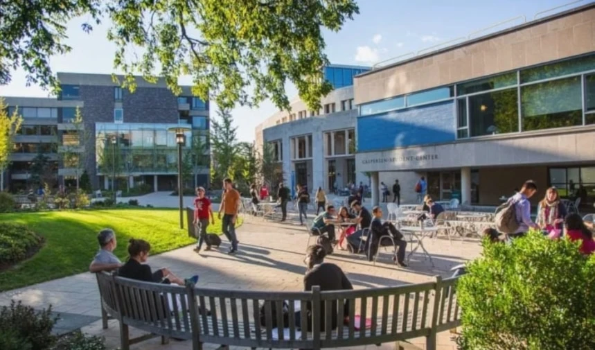 Universidad de Harvard.