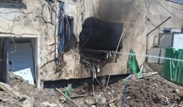 Un dron iraní alcanzó directamente un edificio en la ciudad de Beit Shean (Bisan ocupada). (Foto: Redes sociales)