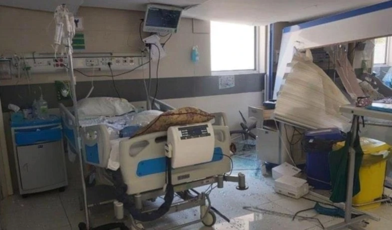 La magnitud de la destrucción en el Hospital Al-Farabi en la provincia de Kermanshah, oeste de Irán, como resultado de un ataque israelí el 16 de junio de 2025.