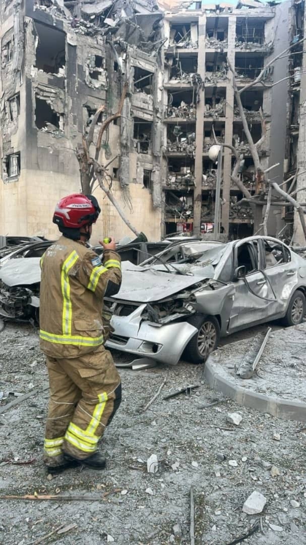 Irán lanza misiles contra “Israel” horas antes del alto el fuego