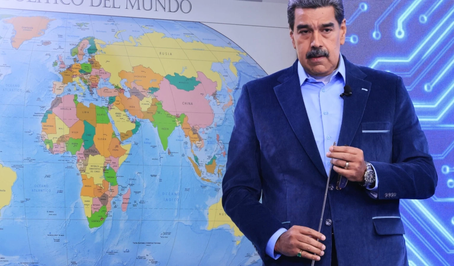 Maduro acusa a Trump y alerta sobre riesgo de guerra nuclear global.