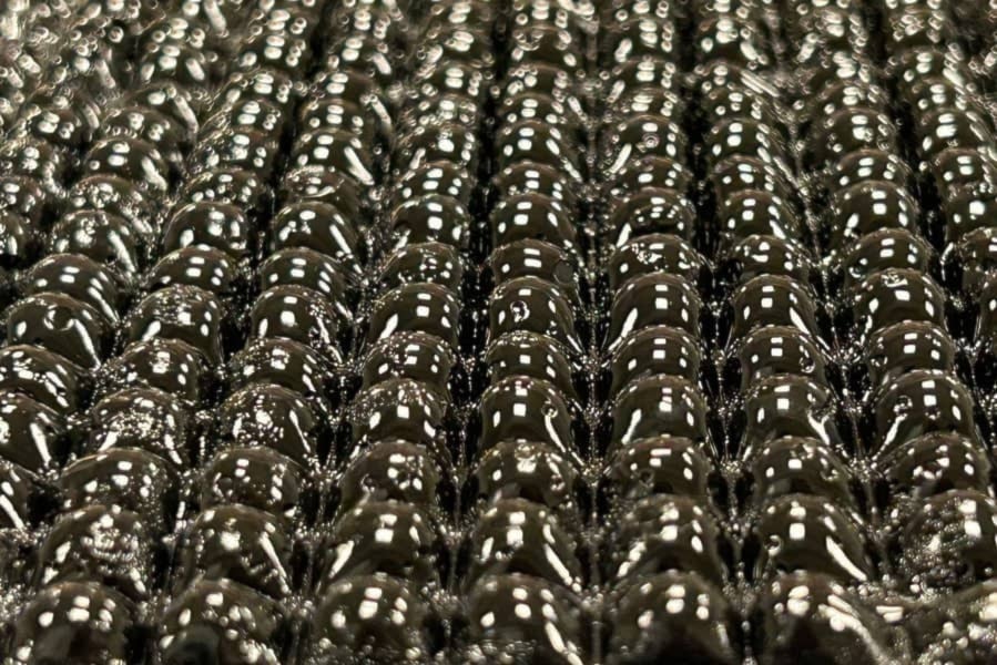El dispositivo fue fabricado con un material de hidrogel absorbente. Foto: Tomada de New Atlas.