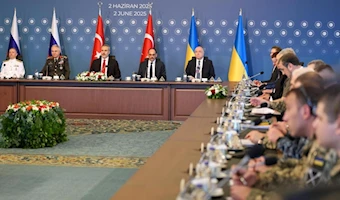 Los diálogos entre Rusia y Ucrania tienen lugar en Estambul con mediación del gobierno turco.