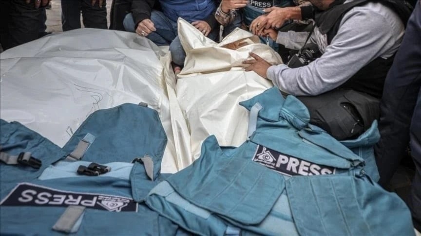 Los gazatíes condenaron los asesinatos sistemáticos de periodistas por parte de la ocupación israelí.