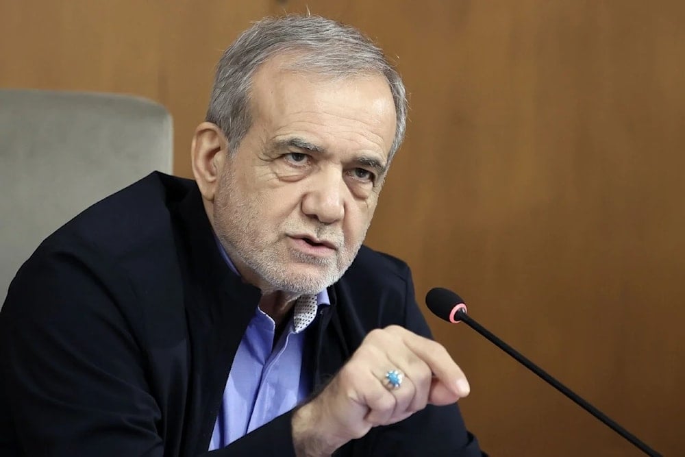 El presidente iraní denunció el silencio de la comunidad internacional ante lo que describió como crímenes cometidos bajo pretextos sin pruebas verificadas.