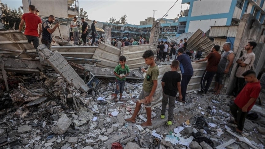 La aviación israelí atacó un apartamento en el campamento de refugiados de al-Maghazi.