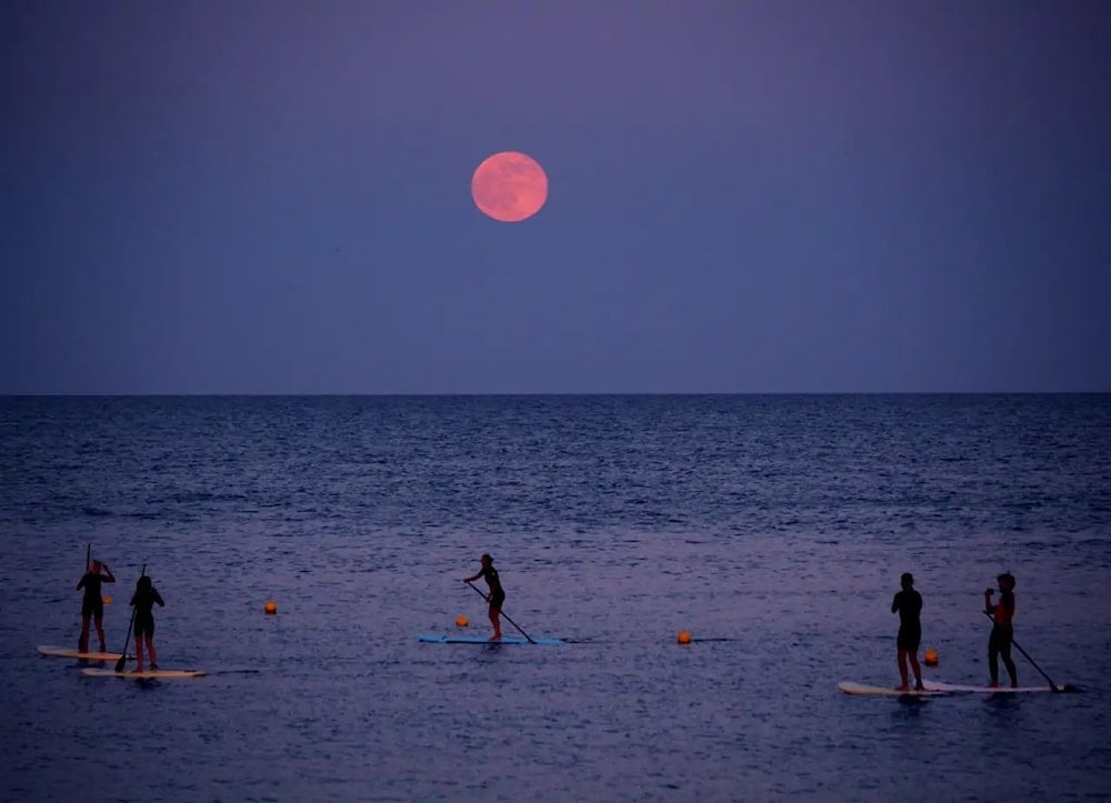 La Luna de Fresa iluminará el cielo este junio. Foto: Istock. 
