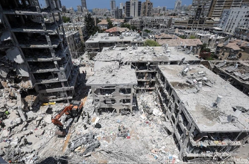 Edificios dañados por misiles iraníes en la localidad de Bat Yam, en la palestina ocupada.