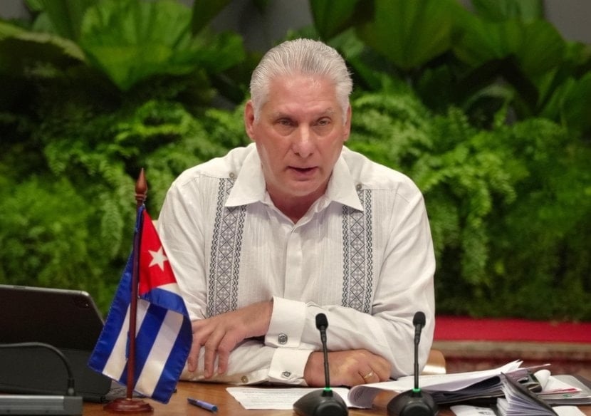 Estados Unidos impone sanciones directas contra presidente de Cuba