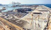 El puerto de Eilat también fue blanco de ataques repetidos, lo cual agravó la crisis operativa y financiera.