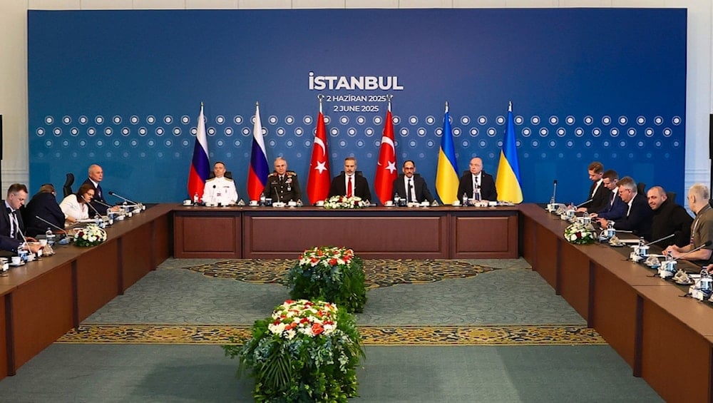 Una ronda anterior de conversaciones directas entre las delegaciones de Rusia y Ucrania celebradas en el Palacio de Ciragan de Estambul, Turquía. (Foto: Sputnik)