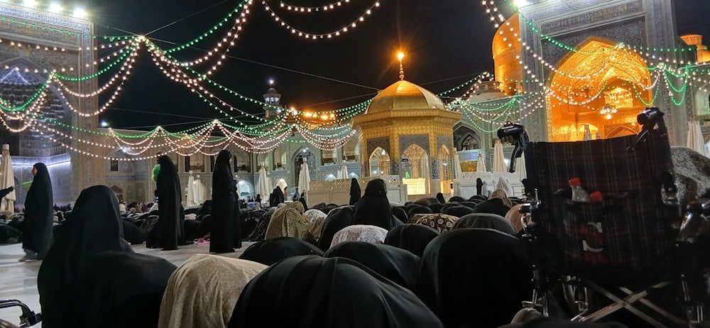 ¿Vas a Mashad? Por favor, reza por mí