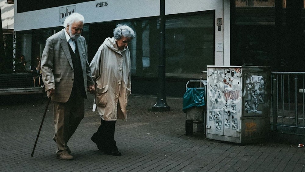 El envejecimiento del organismo humano se acelera alrededor de los 50 años. Foto: Unsplash.
