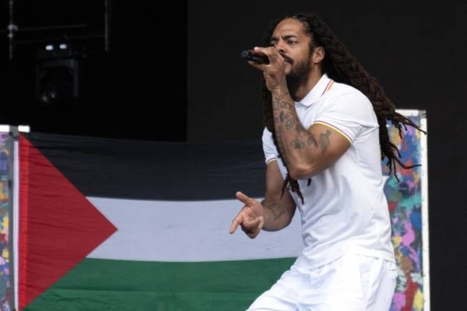 Cancelan conciertos de Bob Vylan tras consigna contra 