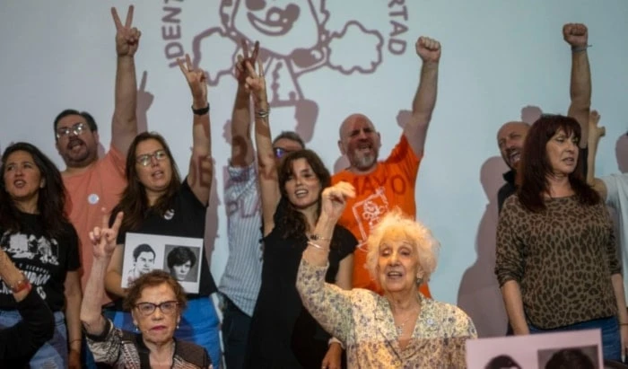 Abuelas de Plaza de Mayo recuperan nieto 140 Abuelas de Plaza de Mayo recuperan nieto 140