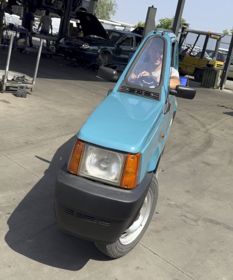 El coche mantuvo el 99 por ciento de los componentes del auto original. Foto: Toxel.