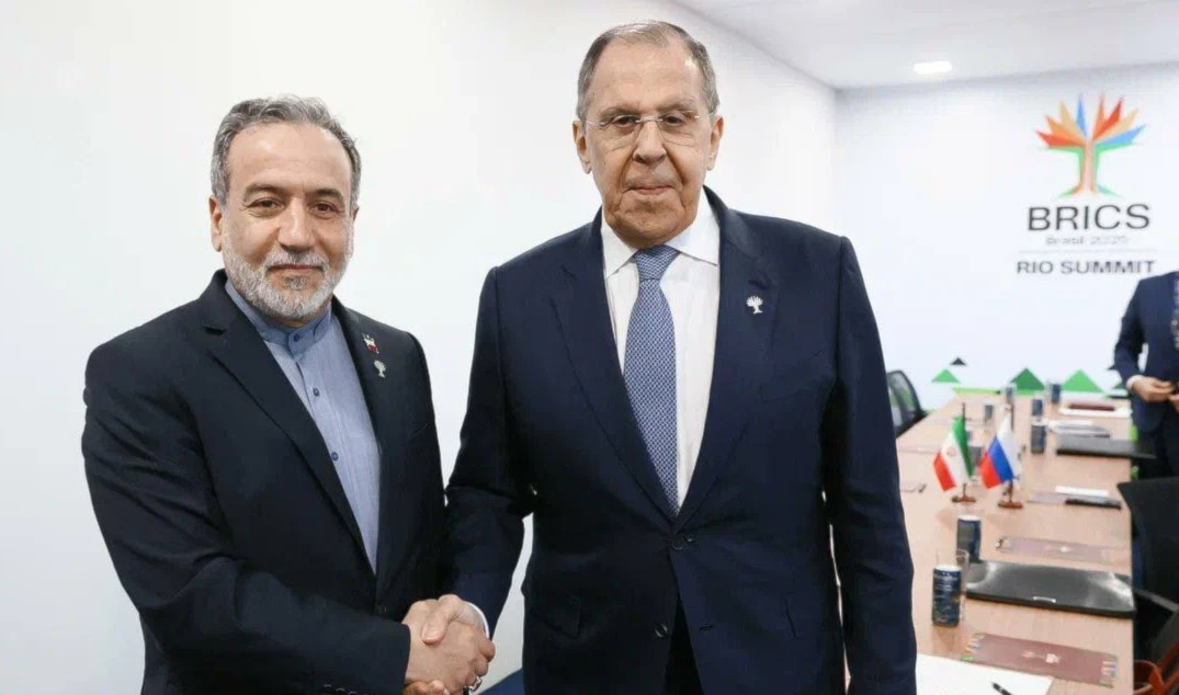 Irán refuerza lazos con Turquía y Rusia durante Cumbre del BRICS Irán refuerza lazos con Turquía y Rusia durante Cumbre del BRICS