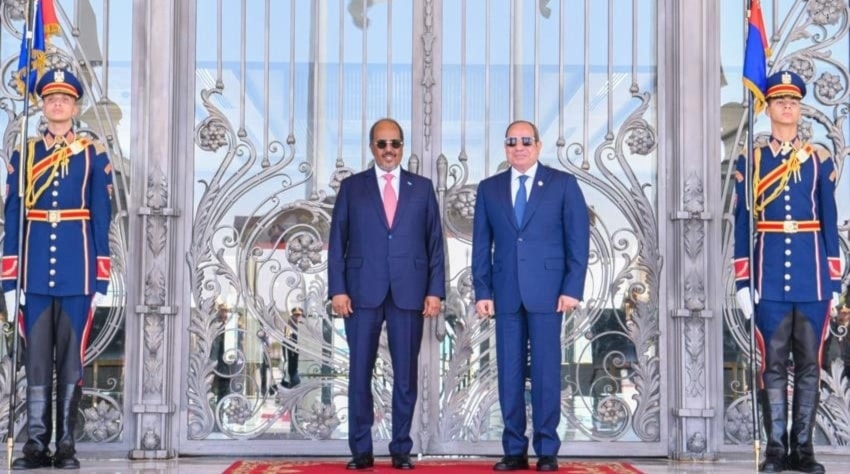 El presidente de Egipto sostiene encuentro con su homólogo de Somalia