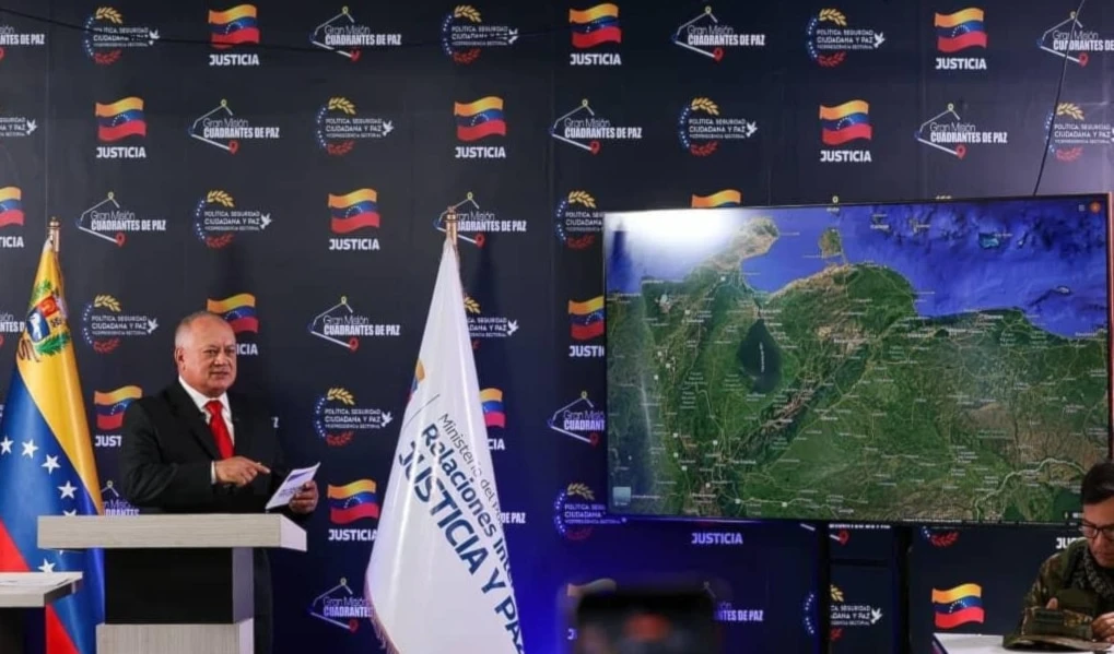 El vicepresidente sectorial de Política, Seguridad Ciudadana y Paz, Diosdado Cabello Rondón, presentó un balance sobre seguridad. El vicepresidente sectorial de Política, Seguridad Ciudadana y Paz, Diosdado Cabello Rondón, presentó un balance sobre seguridad.