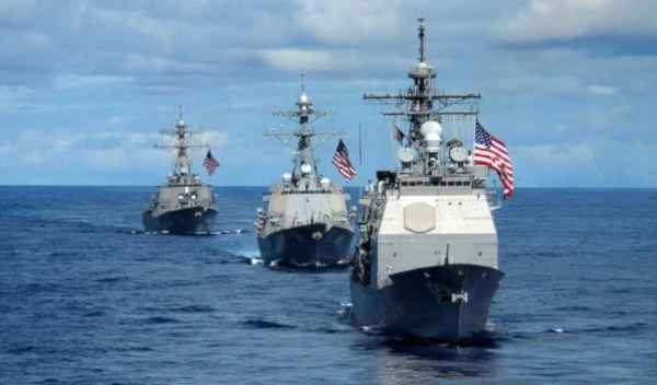 El turno de Venezuela:  Campaña de Trump contra Maduro y amenaza de intervención militar