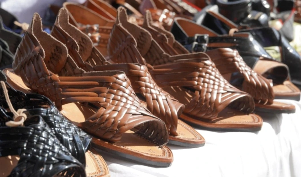 Adidas pide disculpas por apropiación cultural en México