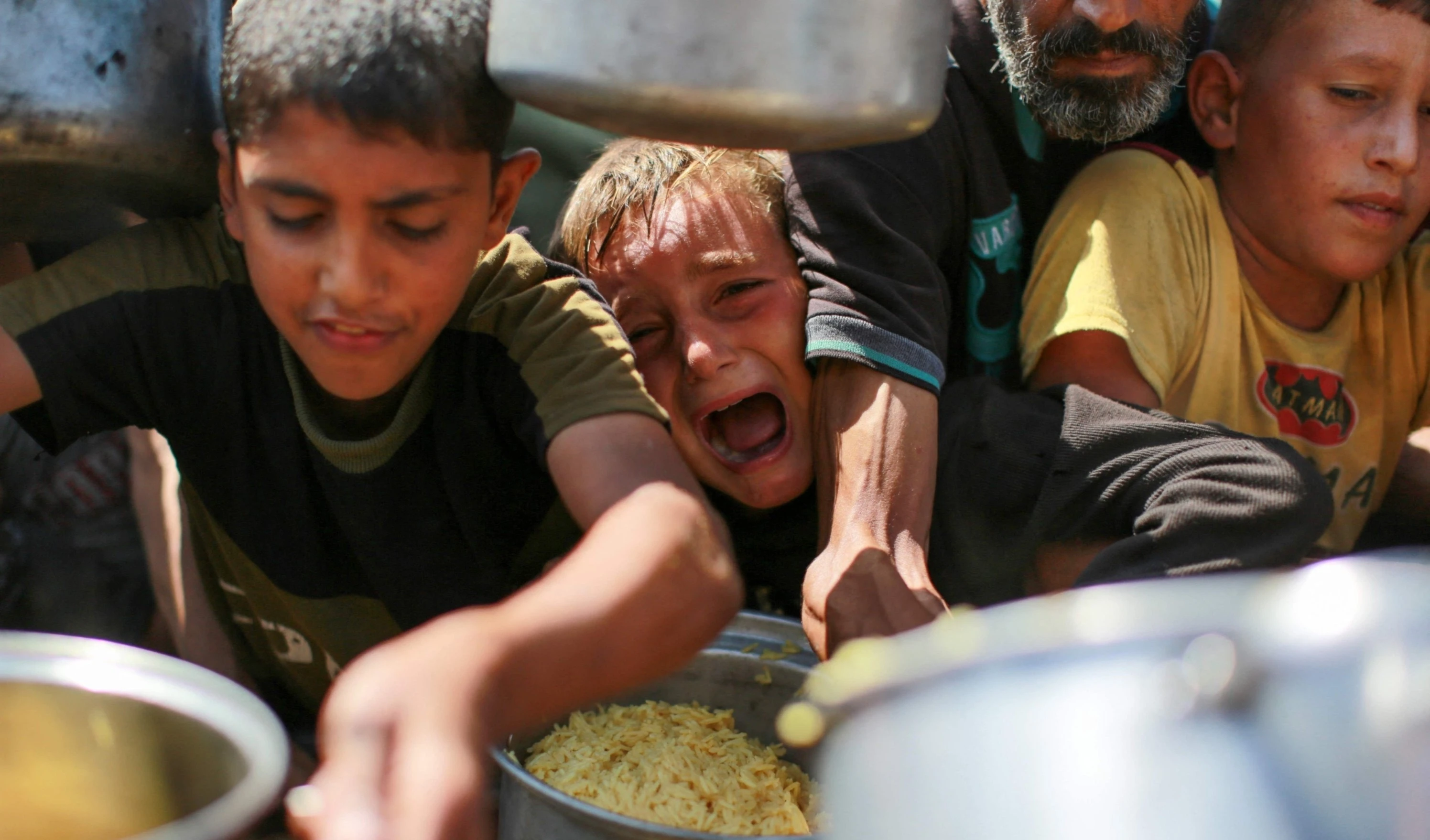 El Ministerio de Salud palestino en Gaza confirmó este jueves la muerte de cuatro personas por hambruna. El Ministerio de Salud palestino en Gaza confirmó este jueves la muerte de cuatro personas por hambruna.