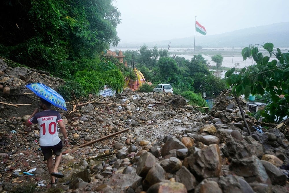 Carretera dañada en India, 27 de agosto de 2025. Foto: AP