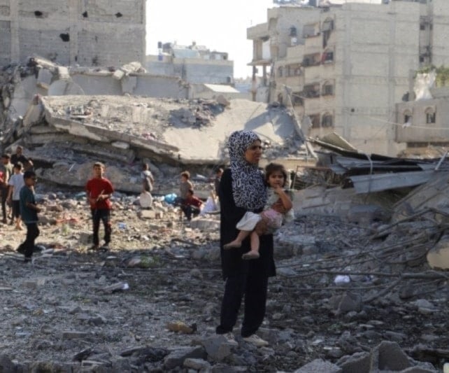 Más de 63.000 palestinos han sido asesinados en Gaza; continúan los ataques israelíes, muertes por hambre y víctimas al buscar ayuda humanitaria.