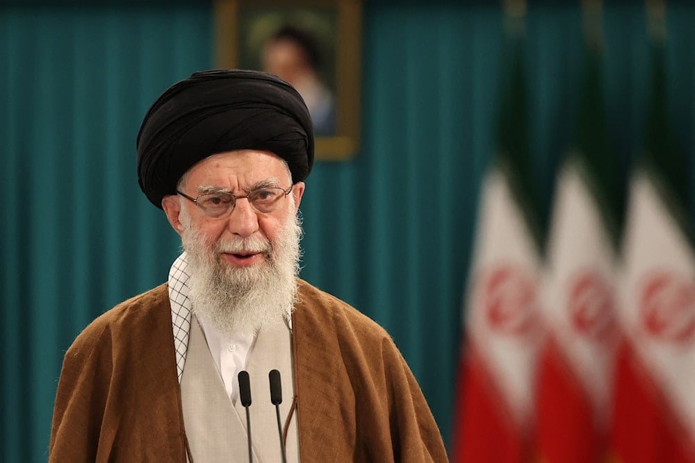 Khamenei: la plena activación de todas las dimensiones del acuerdo estratégico bilateral permitirá a Teherán y Pekín convertirse en motores de cambio en Asia y el mundo.  