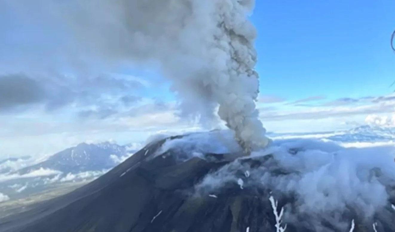 Despertó volcán en Rusia tras 600 años de inactividad