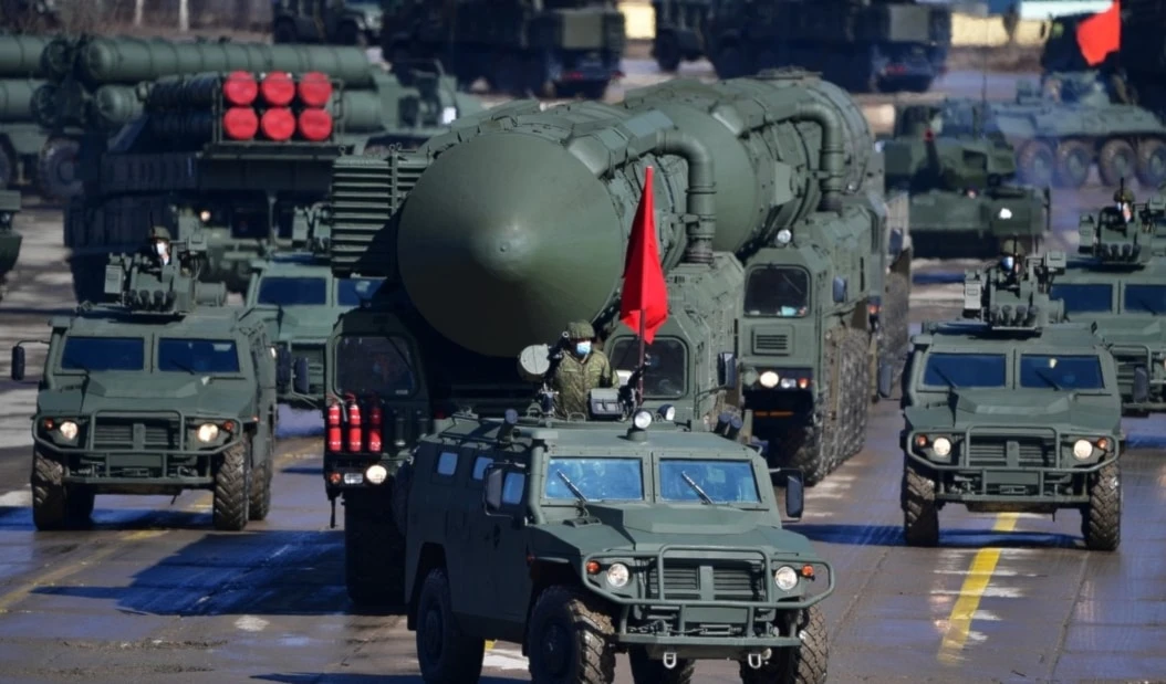 Expertos consideraron la moratoria como una medida para “contrarrestar las nuevas amenazas y mantener el equilibrio estratégico”.