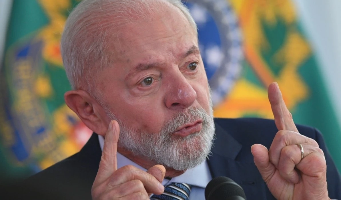 Brasil insta a buscar alternativas al dólar ante presiones de EE.UU. Brasil insta a buscar alternativas al dólar ante presiones de EE.UU.