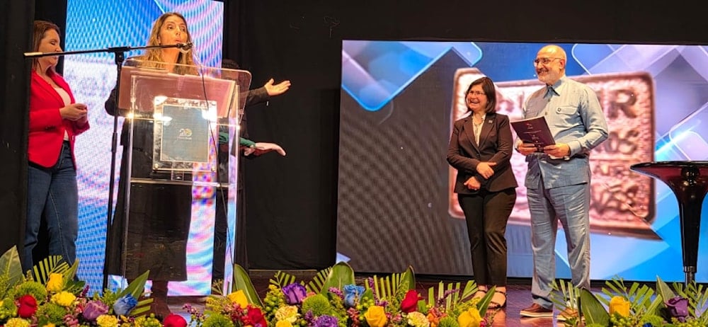 TeleSUR y Al Mayadeen sellan alianza para red global del Sur