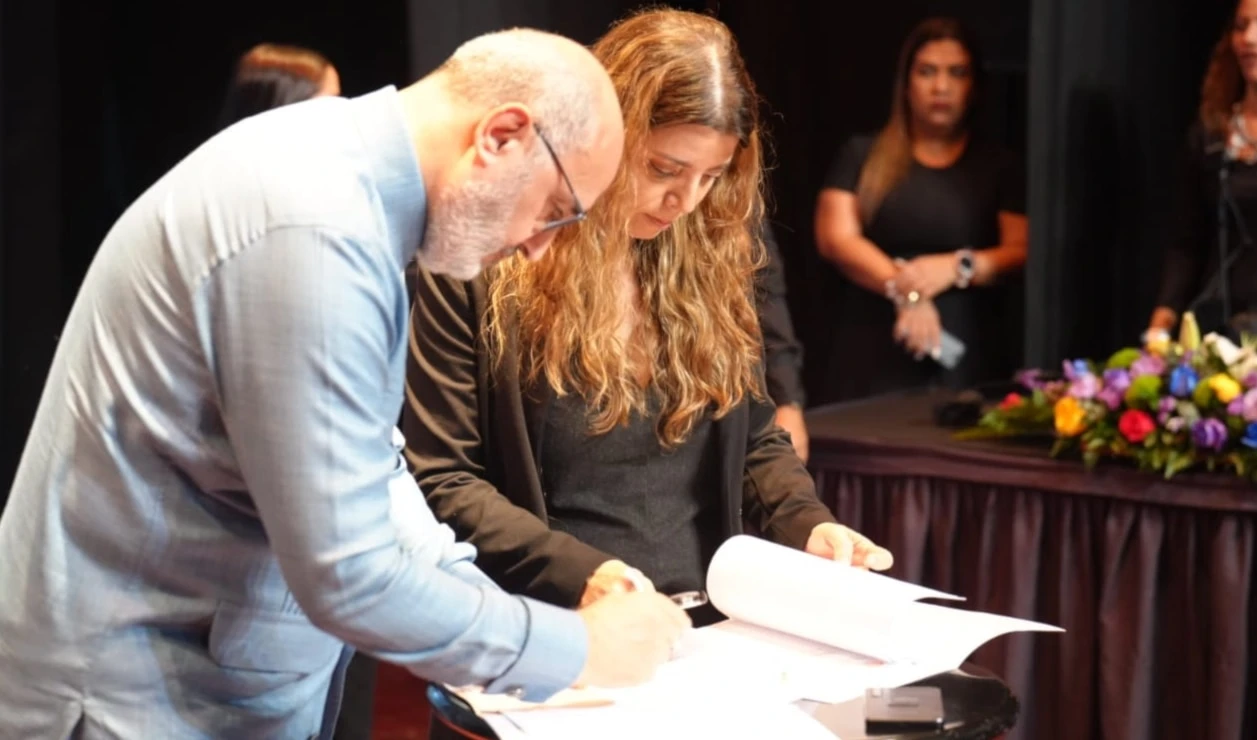 TeleSUR y Al Mayadeen sellan alianza para red global del Sur