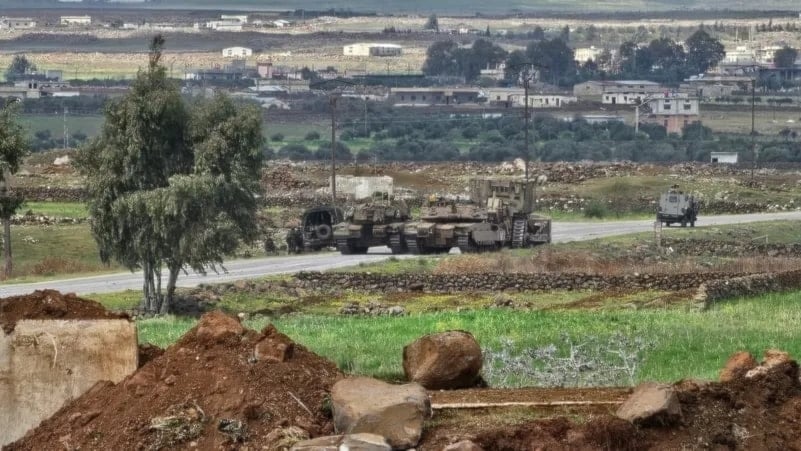 ​Fuerzas israelíes incursionan al sur de Siria y establecen nuevo puesto militar (Foto: AFP)