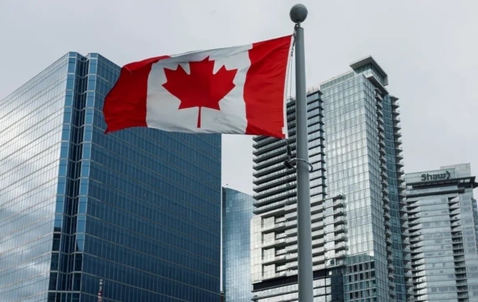 Canadá evalúa relación con 