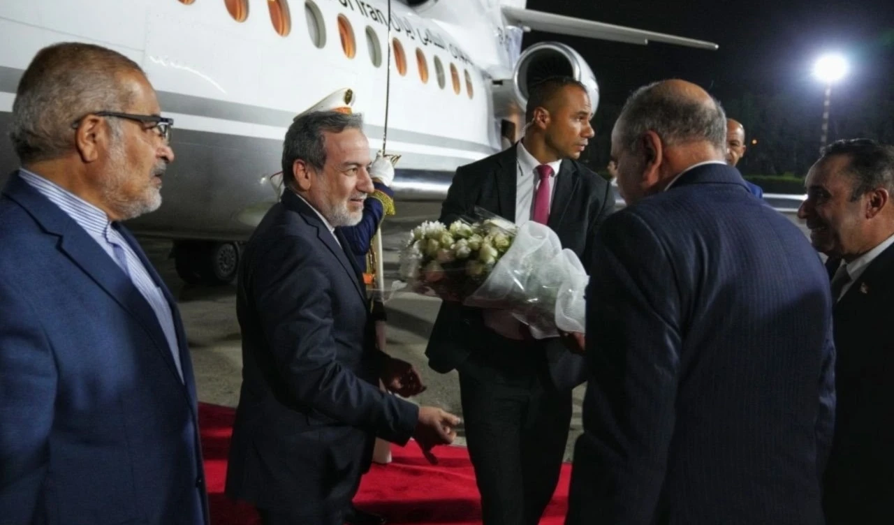 ​Canciller de Irán llega a Túnez en el marco de una gira por África (Foto: Agencias)