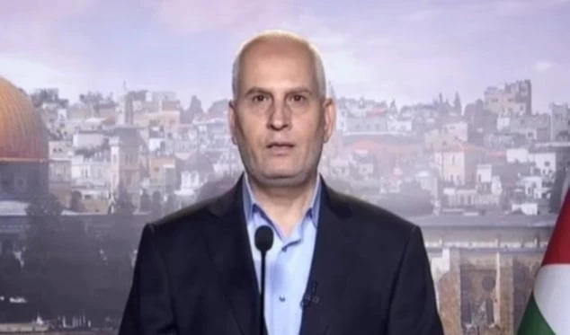 El pueblo y su resistencia continúan escribiendo epopeyas de firmeza y sacrificio frente a la ocupación israelí, señaló dirigente de Hamas, Fawzi Barhoum. El pueblo y su resistencia continúan escribiendo epopeyas de firmeza y sacrificio frente a la ocupación israelí, señaló dirigente de Hamas, Fawzi Barhoum.