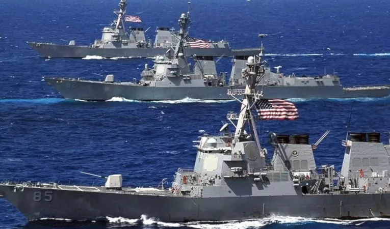 Despliegue militar de EE. UU. en el mar Caribe.