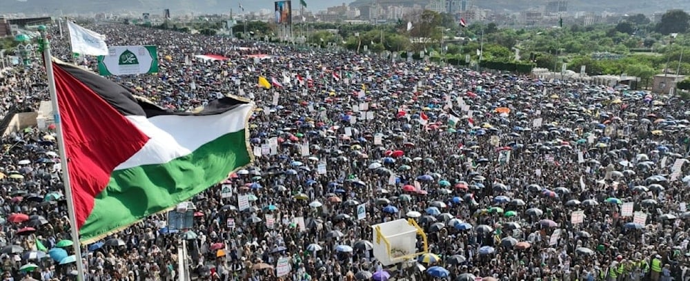 Los movilizados elogiaron las operaciones de las fuerzas armadas contra el enemigo israelí.