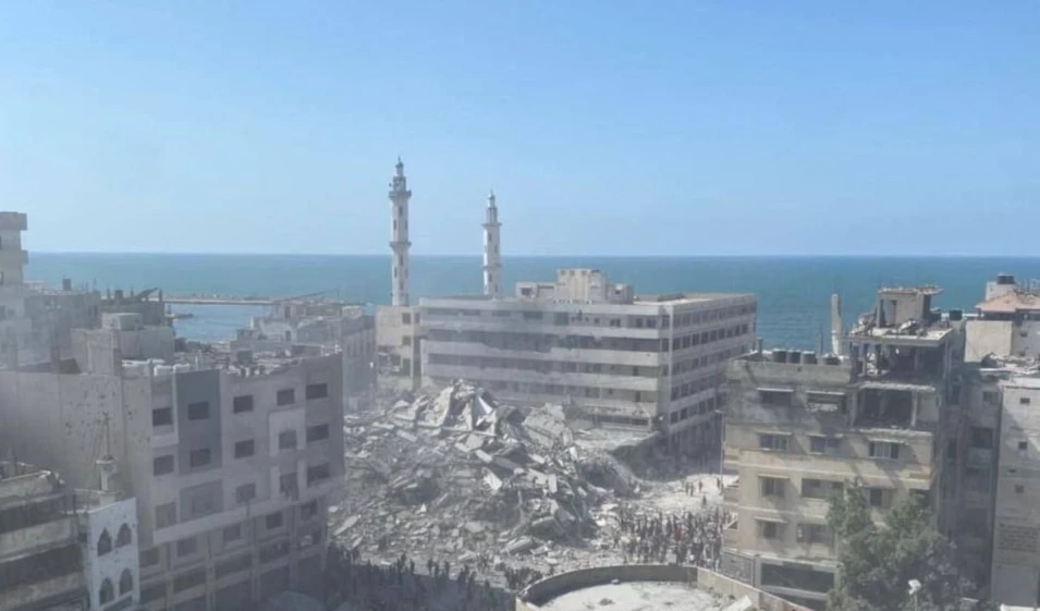 En las últimas 24 horas ingresaron a hospitales de Gaza 34 mártires y 316 heridos.