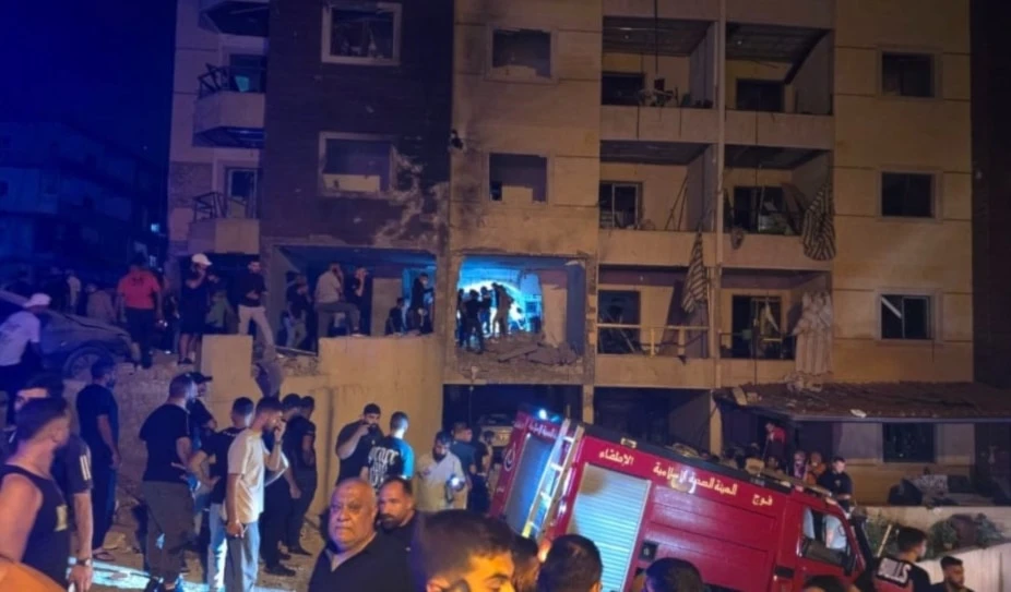 La ofensiva forma parte de las operaciones militares israelíes en zonas del sur de Líbano, en violación del alto al fuego acordado el 27 de noviembre de 2024. La ofensiva forma parte de las operaciones militares israelíes en zonas del sur de Líbano, en violación del alto al fuego acordado el 27 de noviembre de 2024.