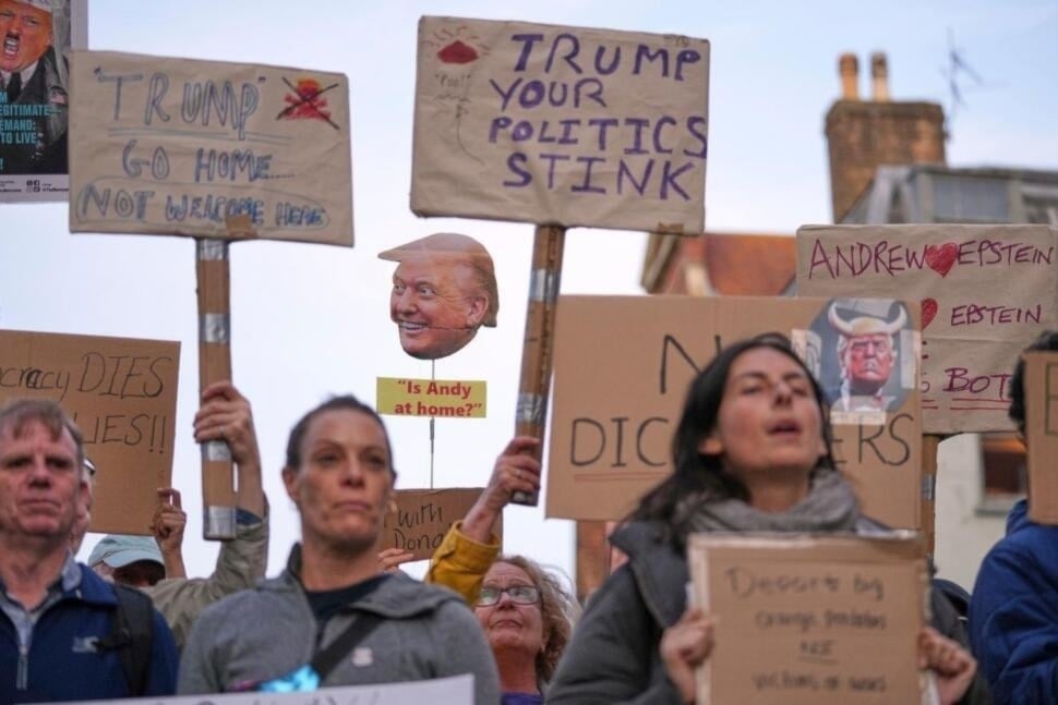 Protestas en Londres denuncian la visita de Trump por guerra de Gaza