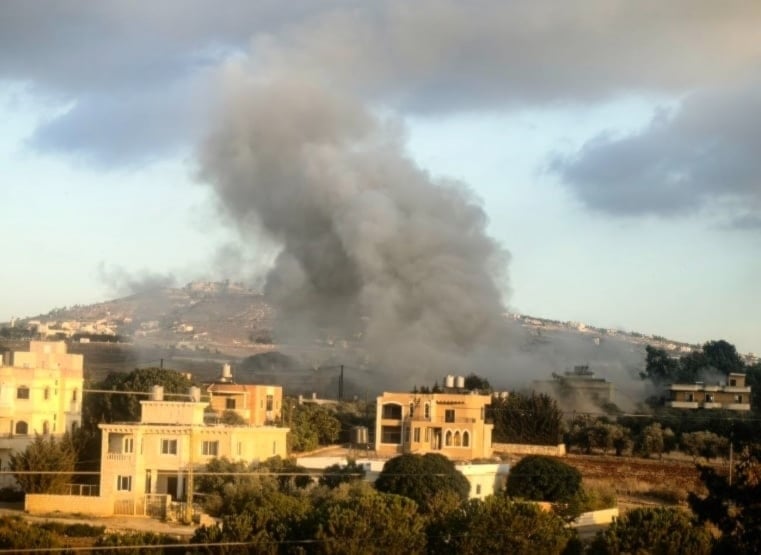 Agresiones israelíes contra barrios residenciales en el sur del Líbano