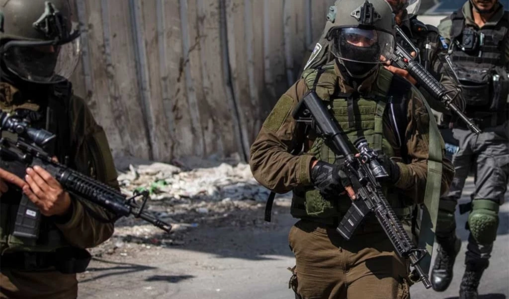 La Resistencia palestina enfrenta a las fuerzas israelíes en Gaza.