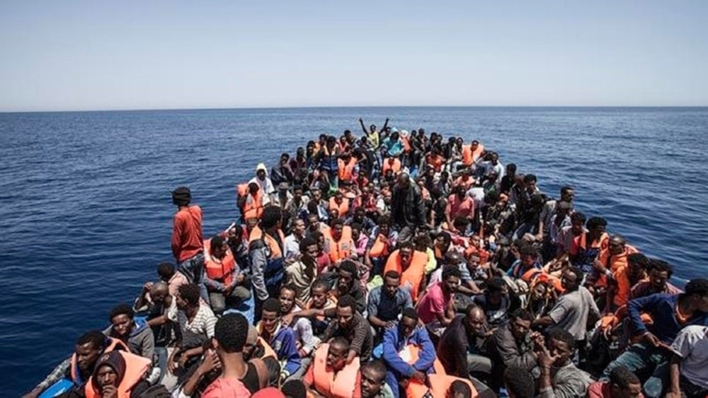 Solo 13 sobreviven a naufragio de barco con refugiados en Libia