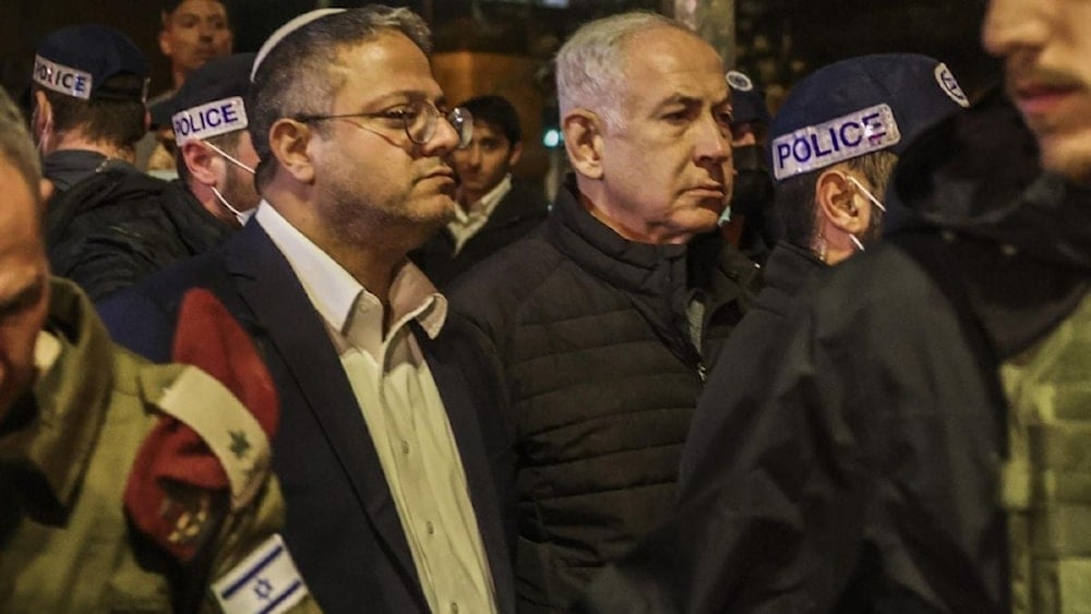 Netanyahu acusó a Ben-Gvir de filtrar debates del gabinete sobre las visitas de la Cruz Roja a cárceles israelíes, en medio de tensiones por prisioneros palestinos.